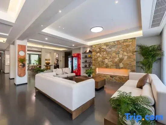 Yixing Longxi Mountain Villa (Bamboo Sea Scenic Area Store)
