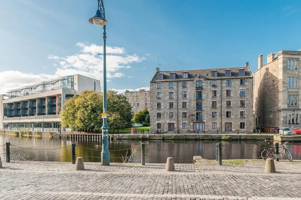 Edinburgh Shore Apartments
