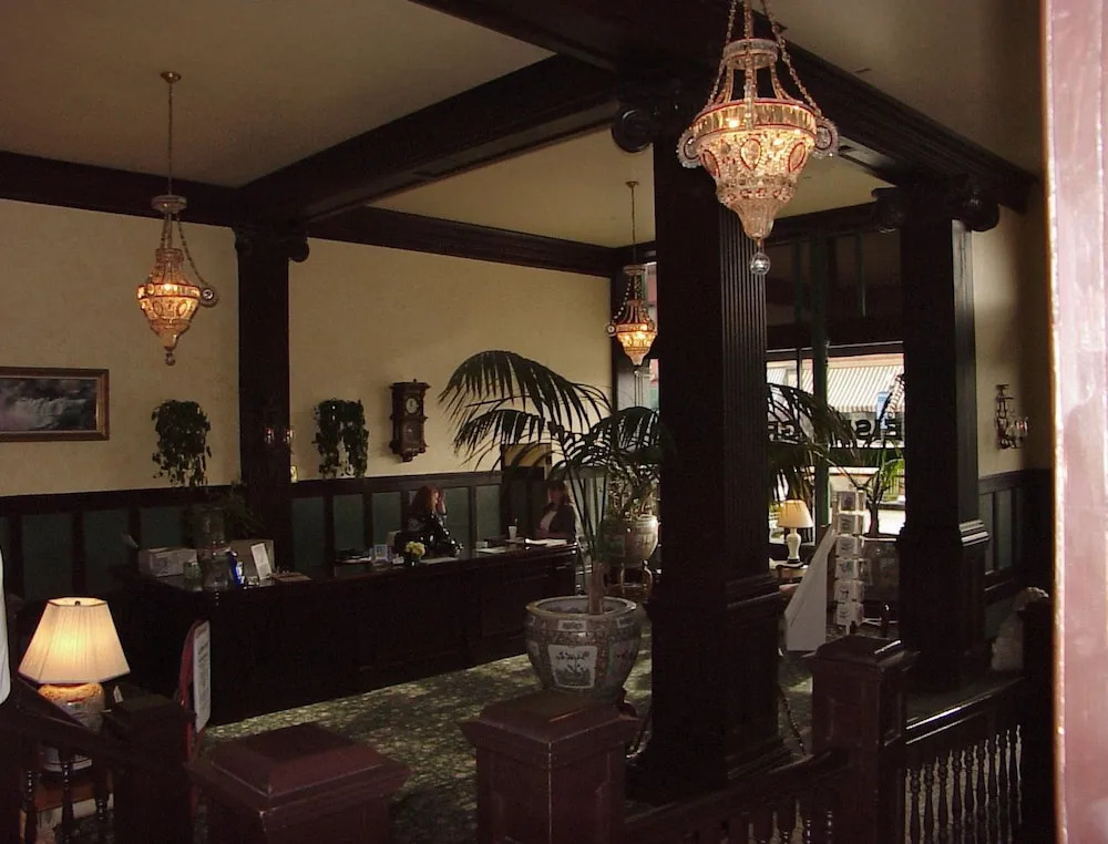 Geiser Grand Hotel