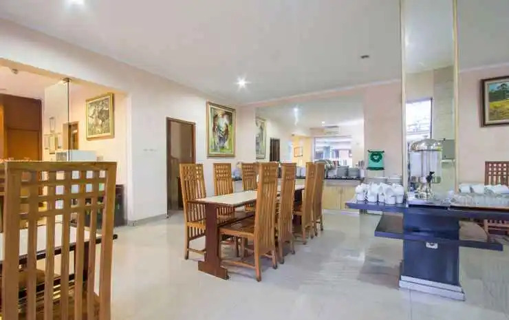 RedDoorz near Hartono Mall Solo