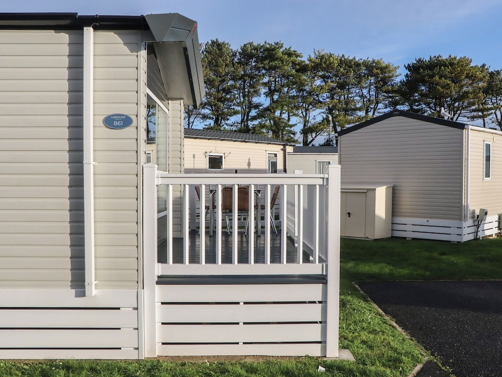 Caravan B61 at Landscove Holiday Park