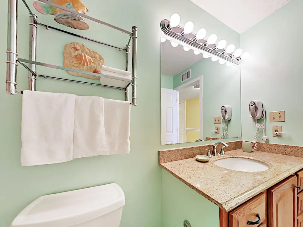 5905 South Kings Highway Condo #514b 2 Bedrooms 2 Bathrooms Condo