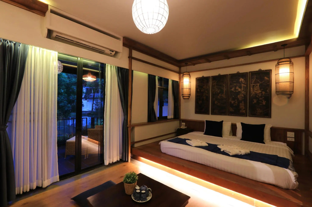 Tharaburi Resort