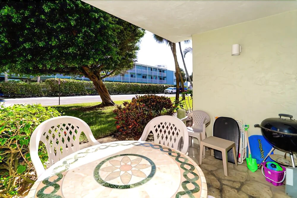 Nautilus-117 2 Bedrooms 2 Bathrooms Condo
