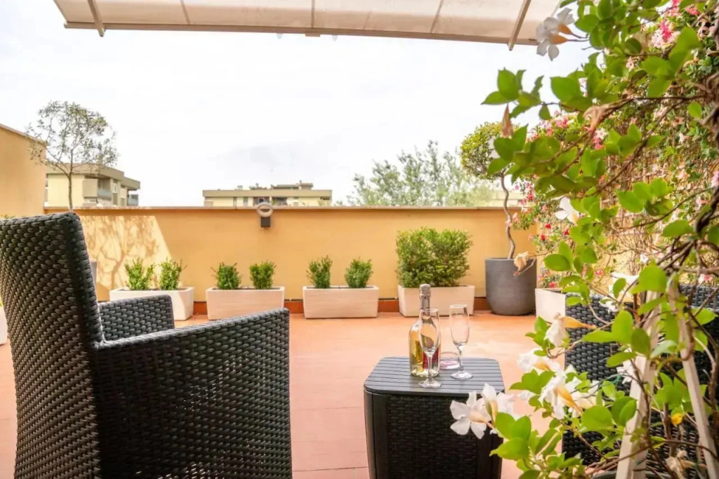 Mr Brown Suites - EUR