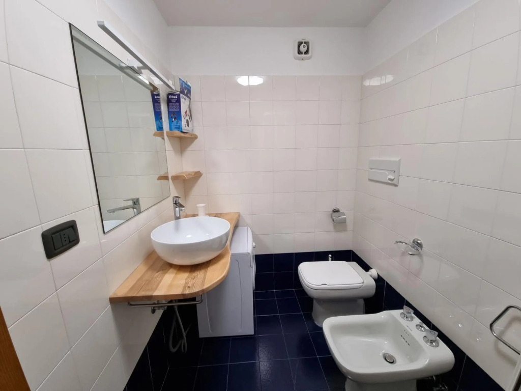 Moretti, two-room apartment. (022113-AT-918257)-700 Moretti