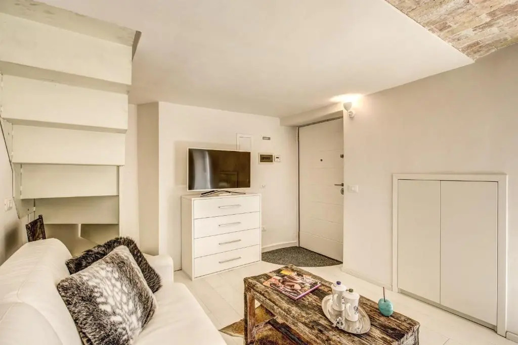 Appartamento di Design Con Vista Sui Monti