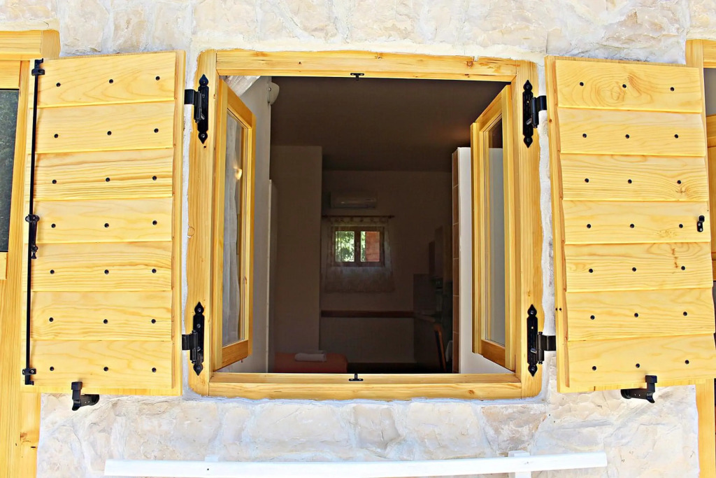Studio Apartman Zara