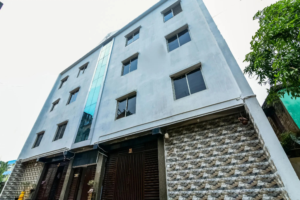 OYO 43422 Bijaya Palace