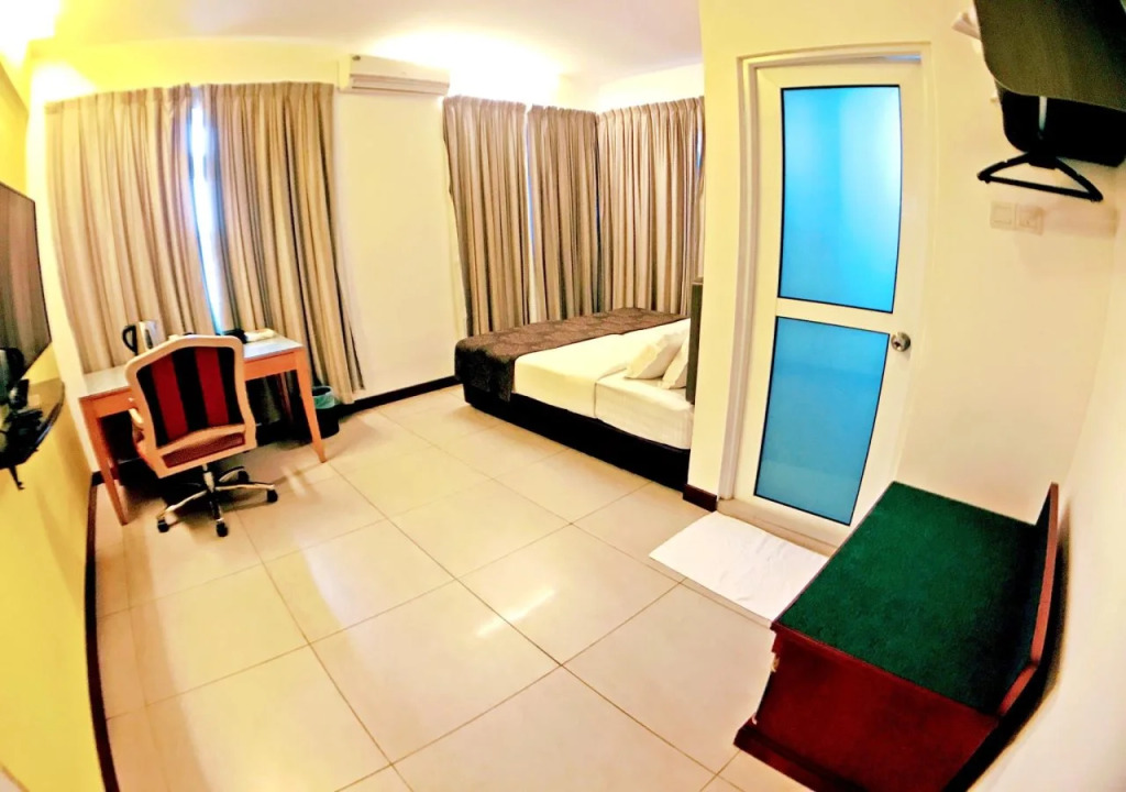 Lux Private Hotel