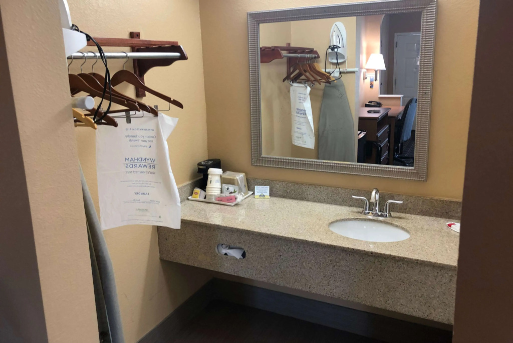 Days Inn by Wyndham Columbus