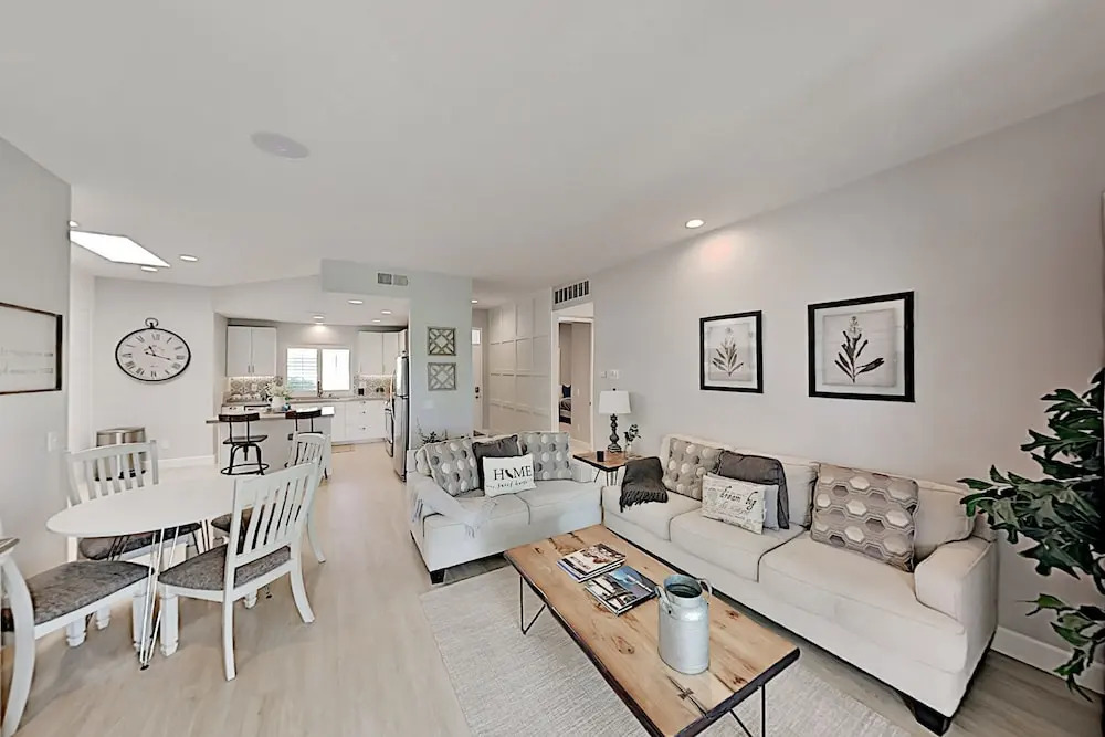 Newly Renovated 2020! 3 Bedroom Condo