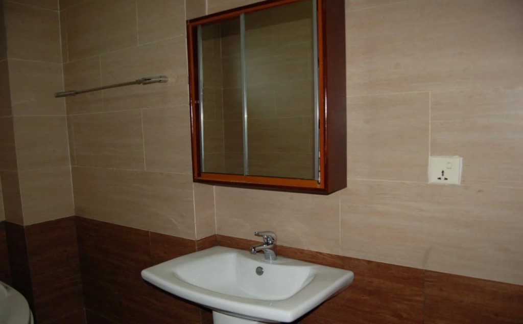 Diamond Hotel & Service Apartment