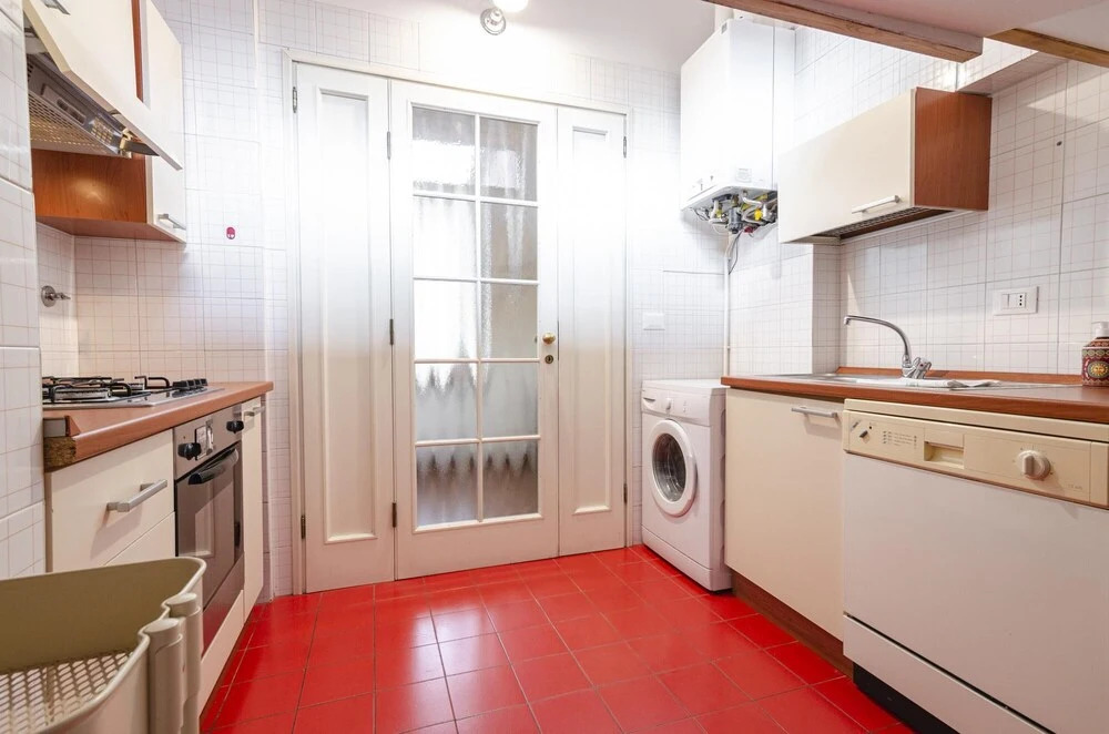 Stylish one Bedroom in the Heart of Bologna