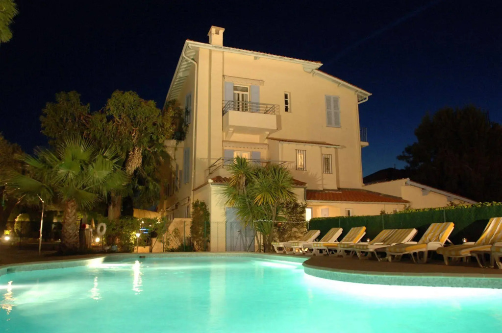 Hôtel Beau Site - Cap dAntibes