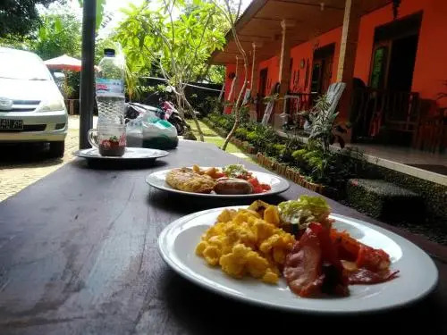 Made Roejas Homestay
