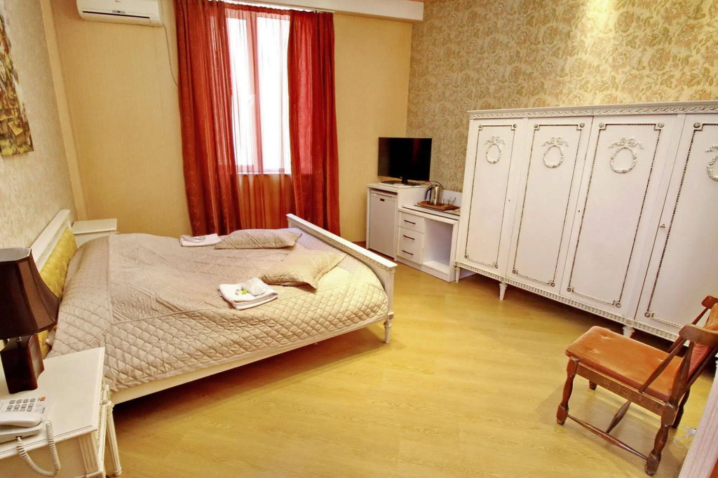 Irmeni Hotel