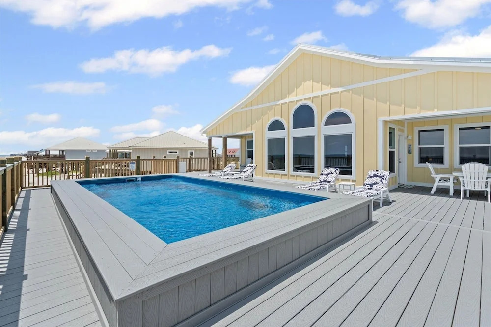 Surfside - 2431 Bienville 4 Bedroom Home by RedAwning