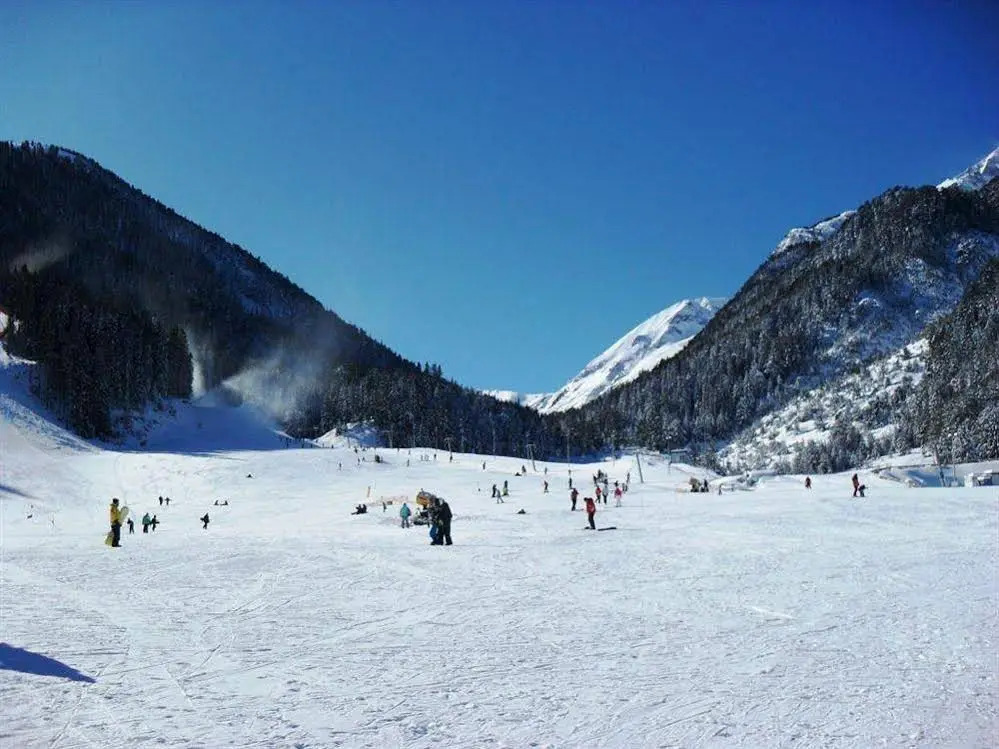 Aspen Golf Resort and SPA