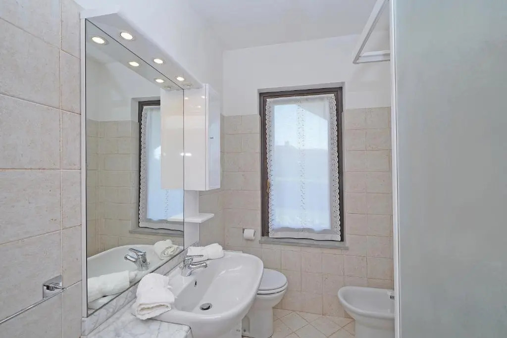 Lina s Apartment in Moniga del Garda