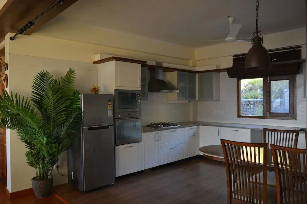 The Manor Luxury Apartments