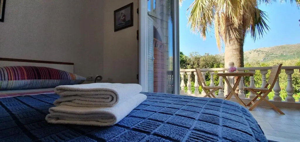 Two Palms Villa