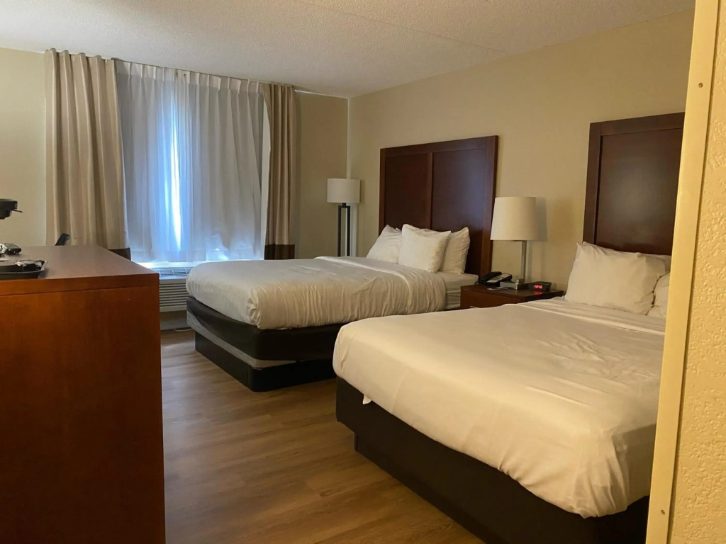 Comfort Inn & Suites Phoenix North - Deer Valley