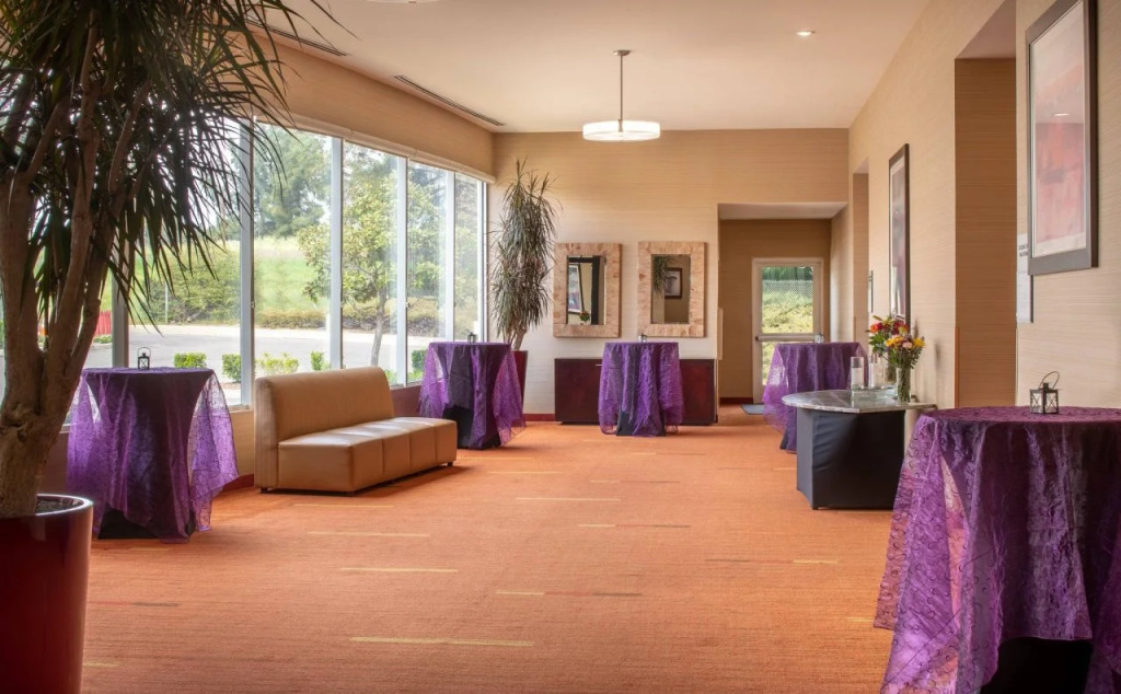 Courtyard by Marriott Sacramento Cal Expo