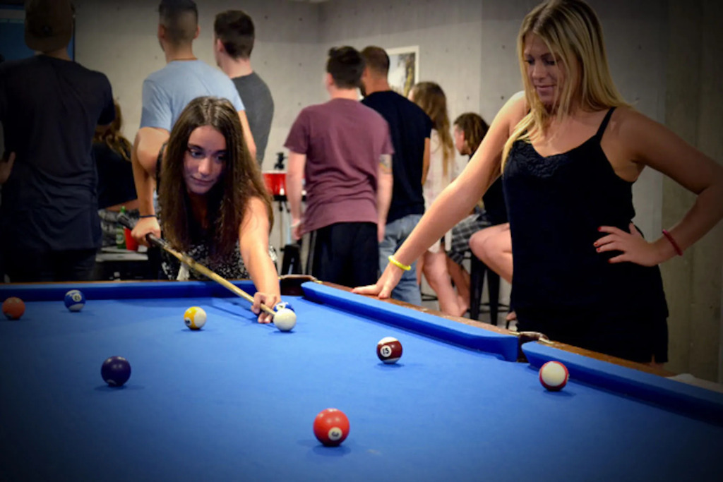 Down Under Hostels - Surfers Paradise