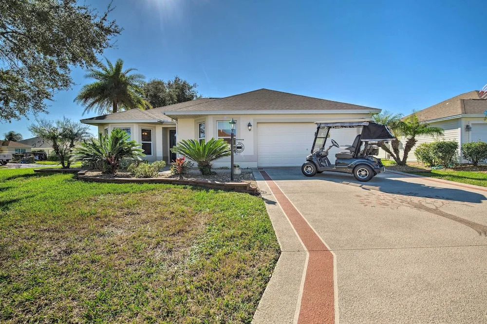 Sunny Home w/ Golf Cart in The Villages