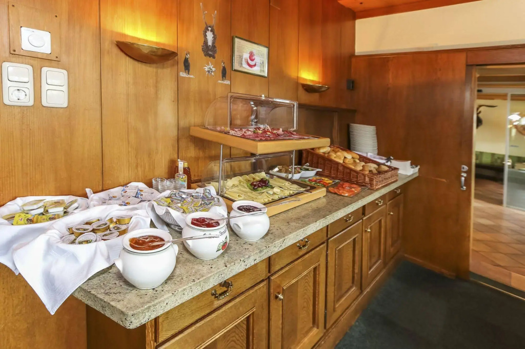 Alpenhotel Tauernstüberl