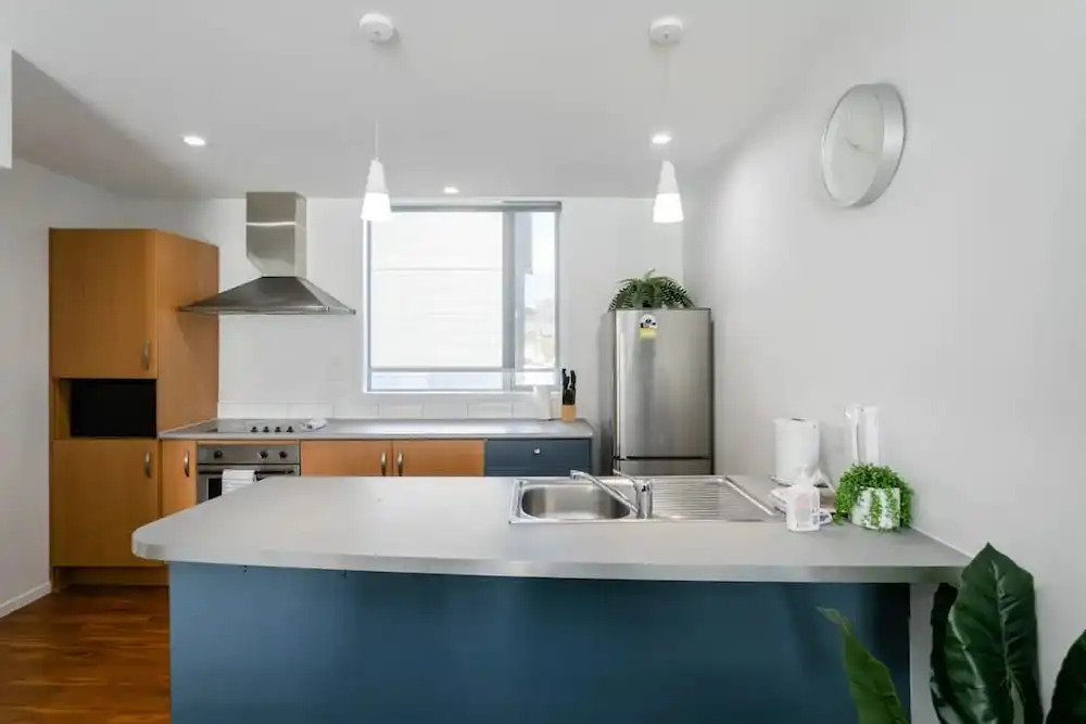 Gorgeous 3 Bedroom Townhouse with Car Park