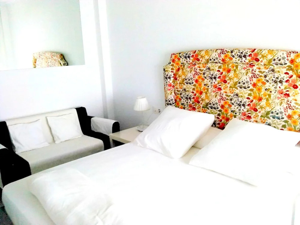 Property With One Bedroom In El Puerto De Santa Maria 2 Km From The Beach