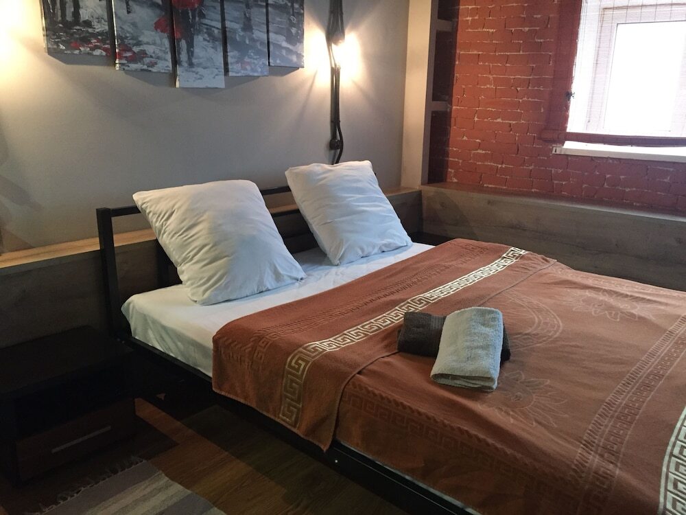 Deep House 1905 Hotel