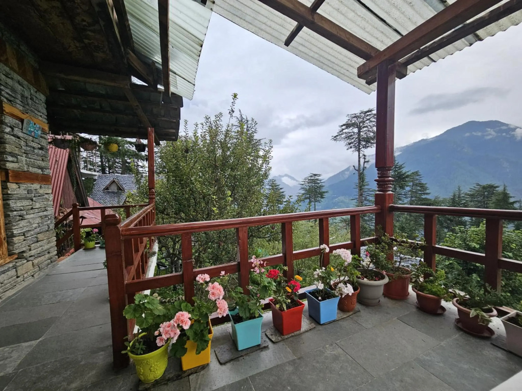 Ishan Log Huts-A boutique home stay