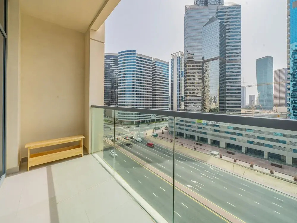 Monty - Bohemian Treasure 1BR, 5-min to Dubai Mall