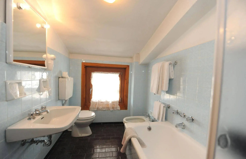 Hotel Bernina