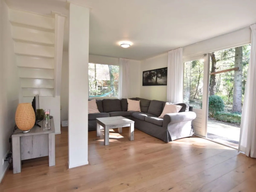 Chalet Oosterduinen by Interhome