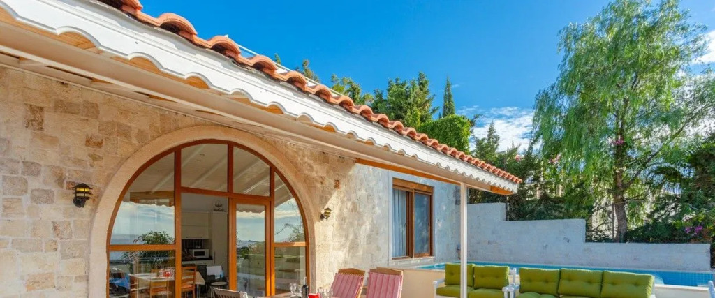 Villa Phellos