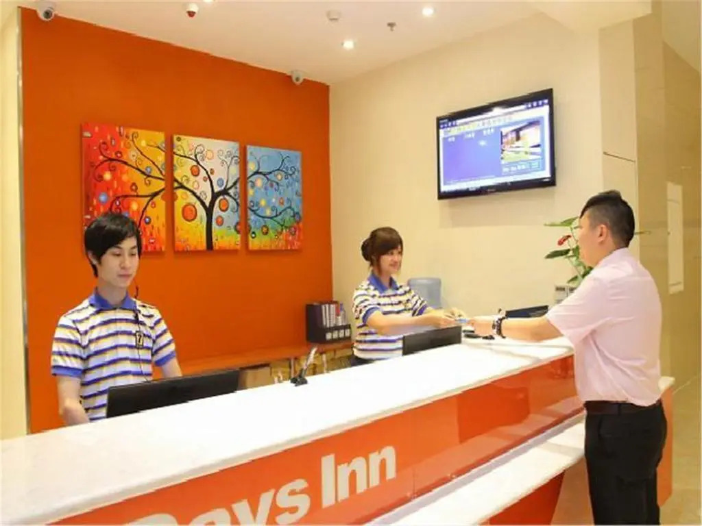 7 Days Inn Guangzhou - Shangxiajiu Changshou Road Branch