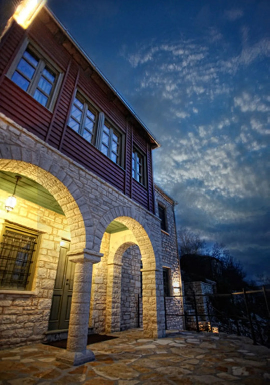 Pirrion Wellness Boutique Hotel