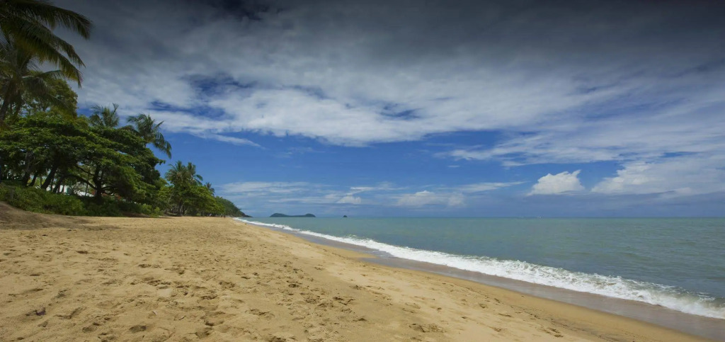 Costa Royale Beachfront Apartments