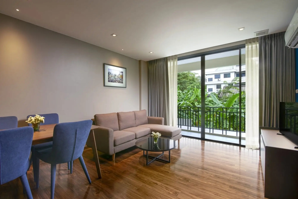 Amp Am House Bangkok Hotel