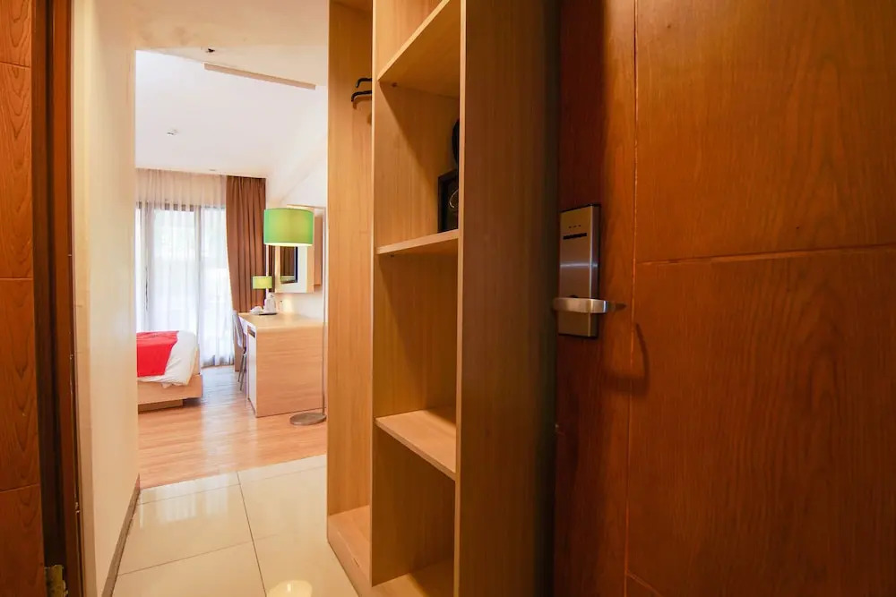 RedDoorz Premium @ Karang Tenget Tuban