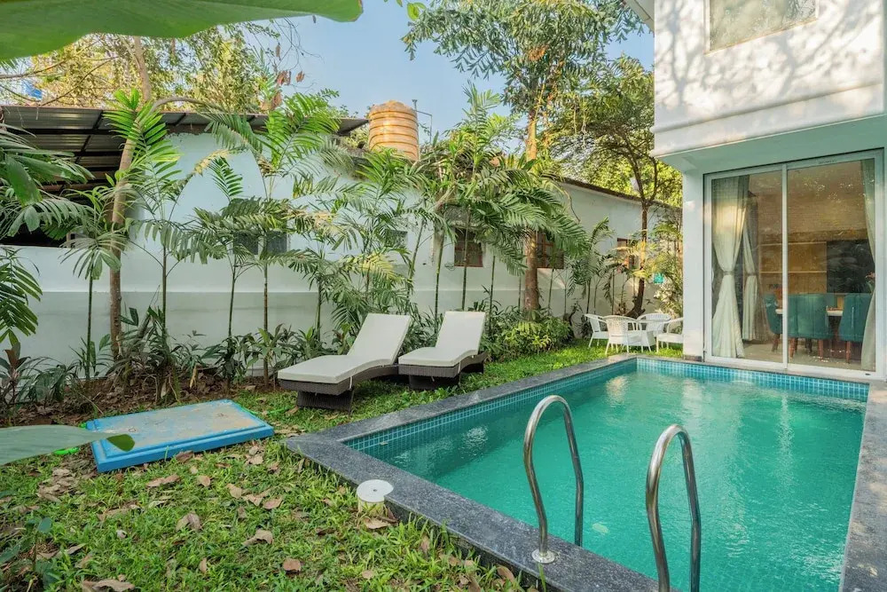 ELIVAAS Laguna Camellia - Luxe 4 BHK Villa Near Popular Beaches with Private Pool