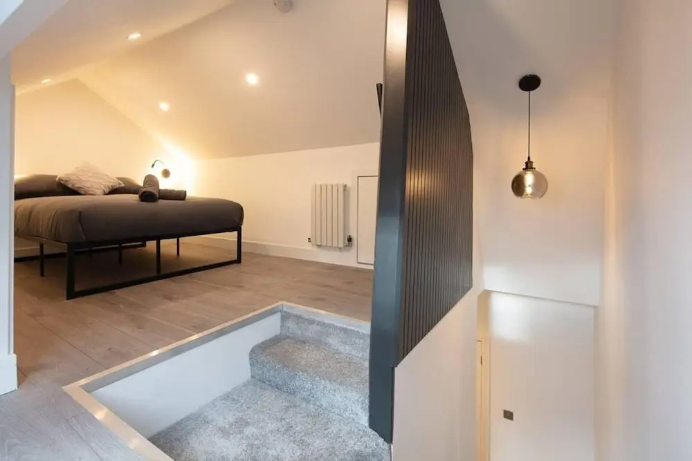 Cosy 1 Bed Duplex - Close to Metro - NW2