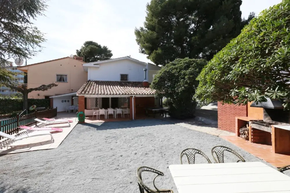 Villa Acogedora Para 11 Personas en Salou