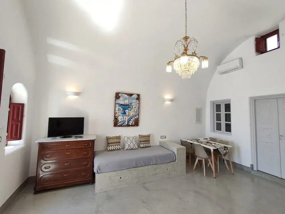 Dreamer's Secret Villa
