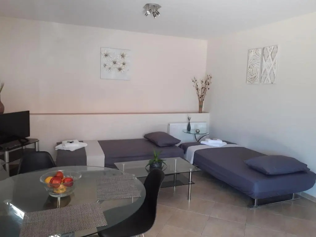 Vasiliki Residence