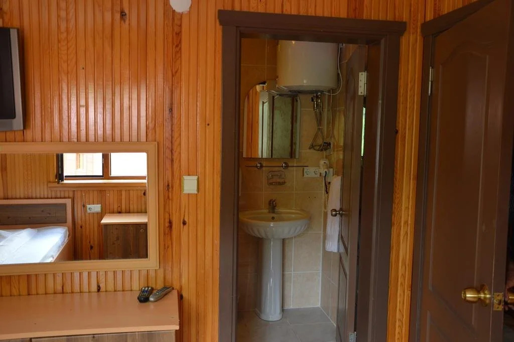 Kalegon Hotel